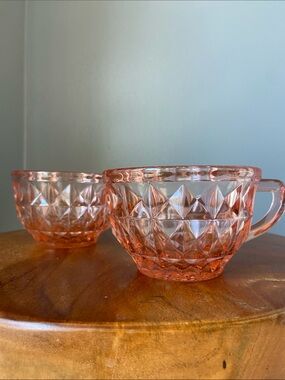 Vintage Jeannette Glass Company Pink Teacup- Windsor Diamond Pattern
